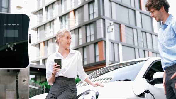 Evaluating the Availability of Charging Stations in Urban Areas